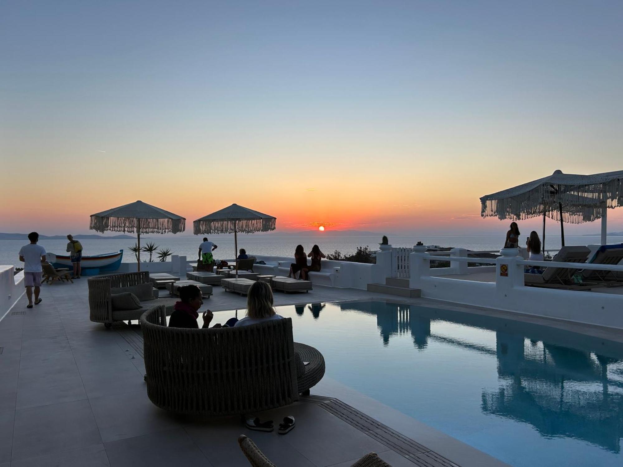 Aparthotel Paolas Sunset 2*